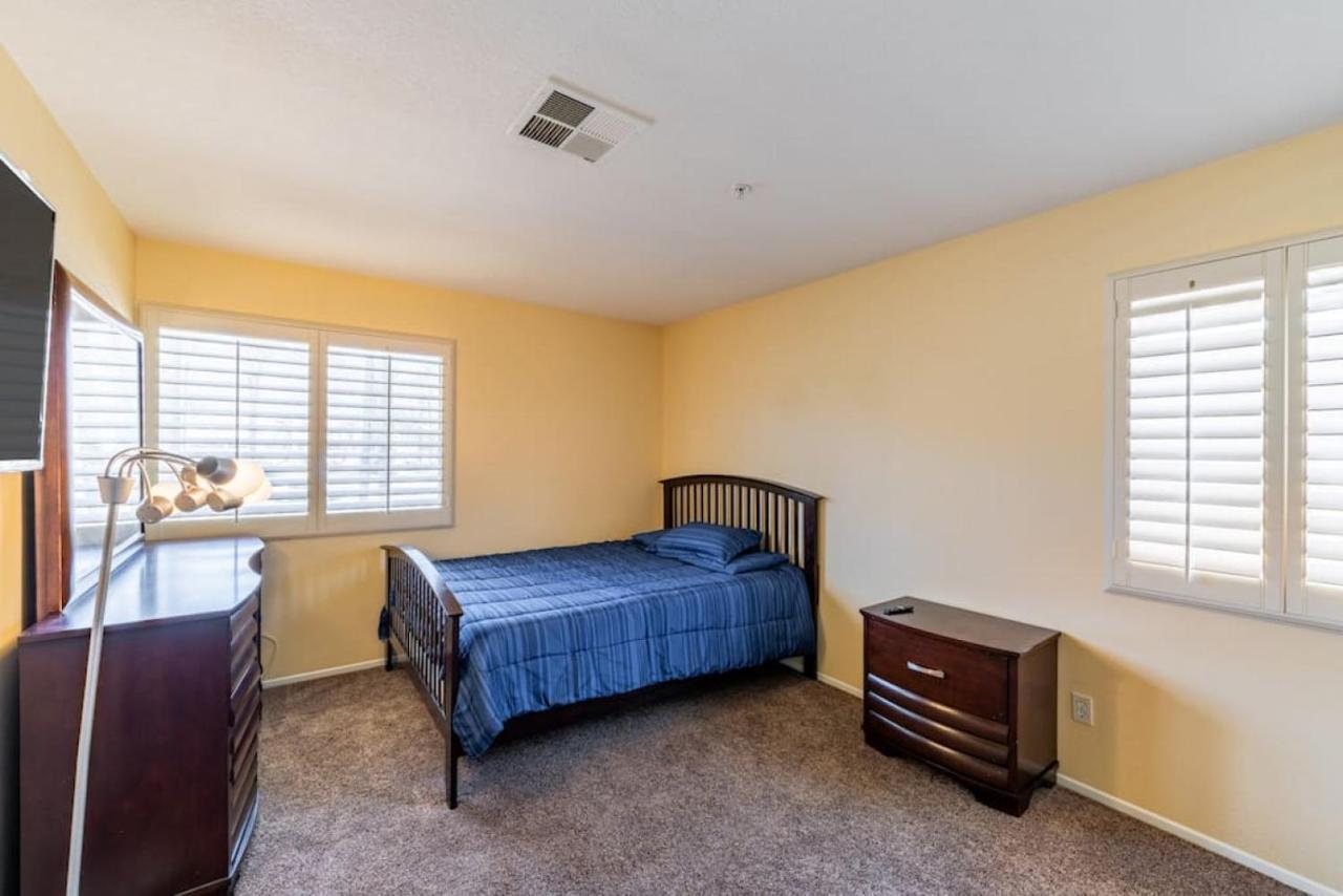 Family-Friendly 4Br Home - Spacious - Great Location Fontana Exteriér fotografie
